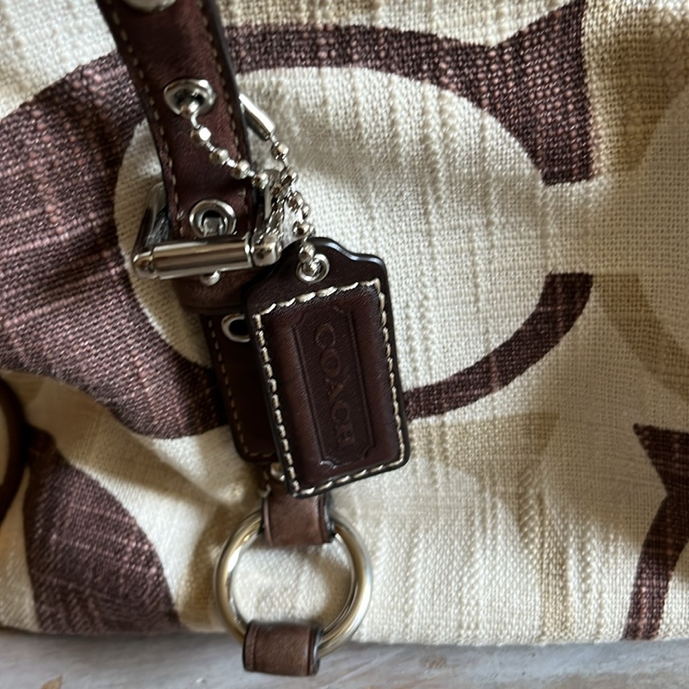 Coach shoulder bag - Picture 2 of 8